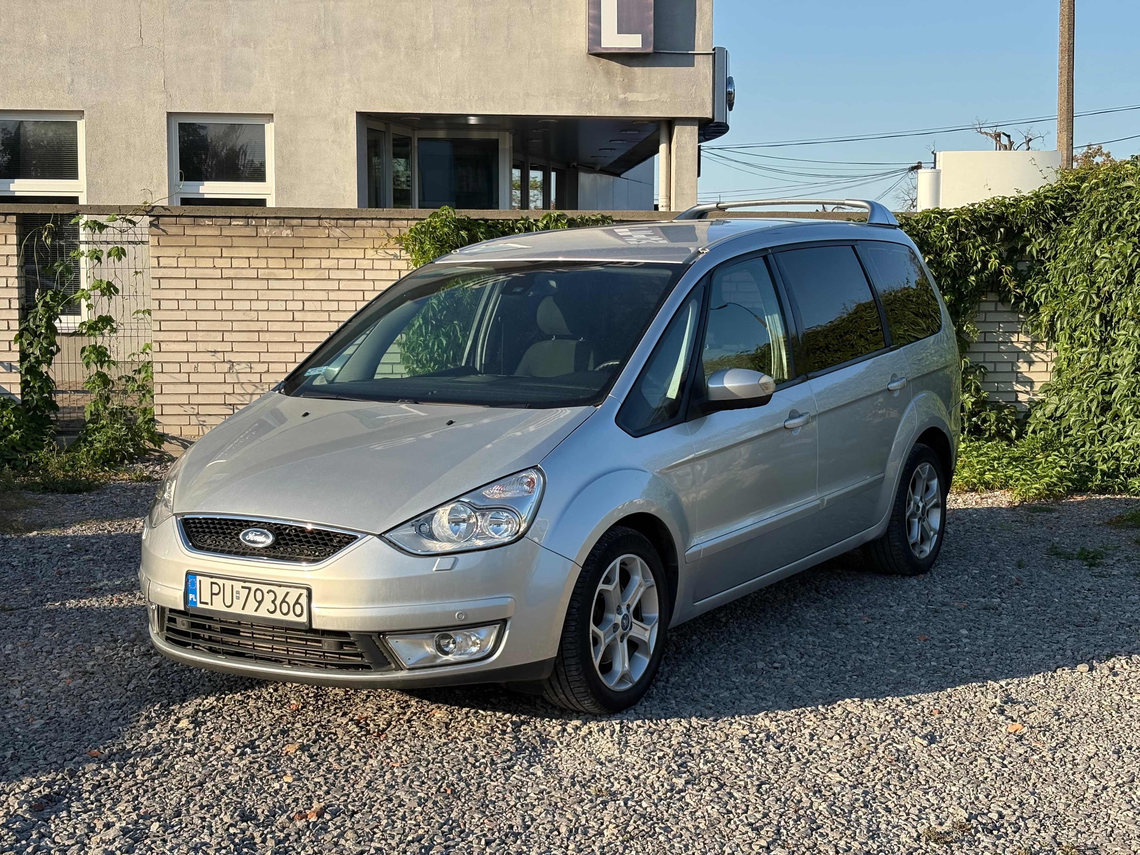 FORD GALAXY — widok samochodu
