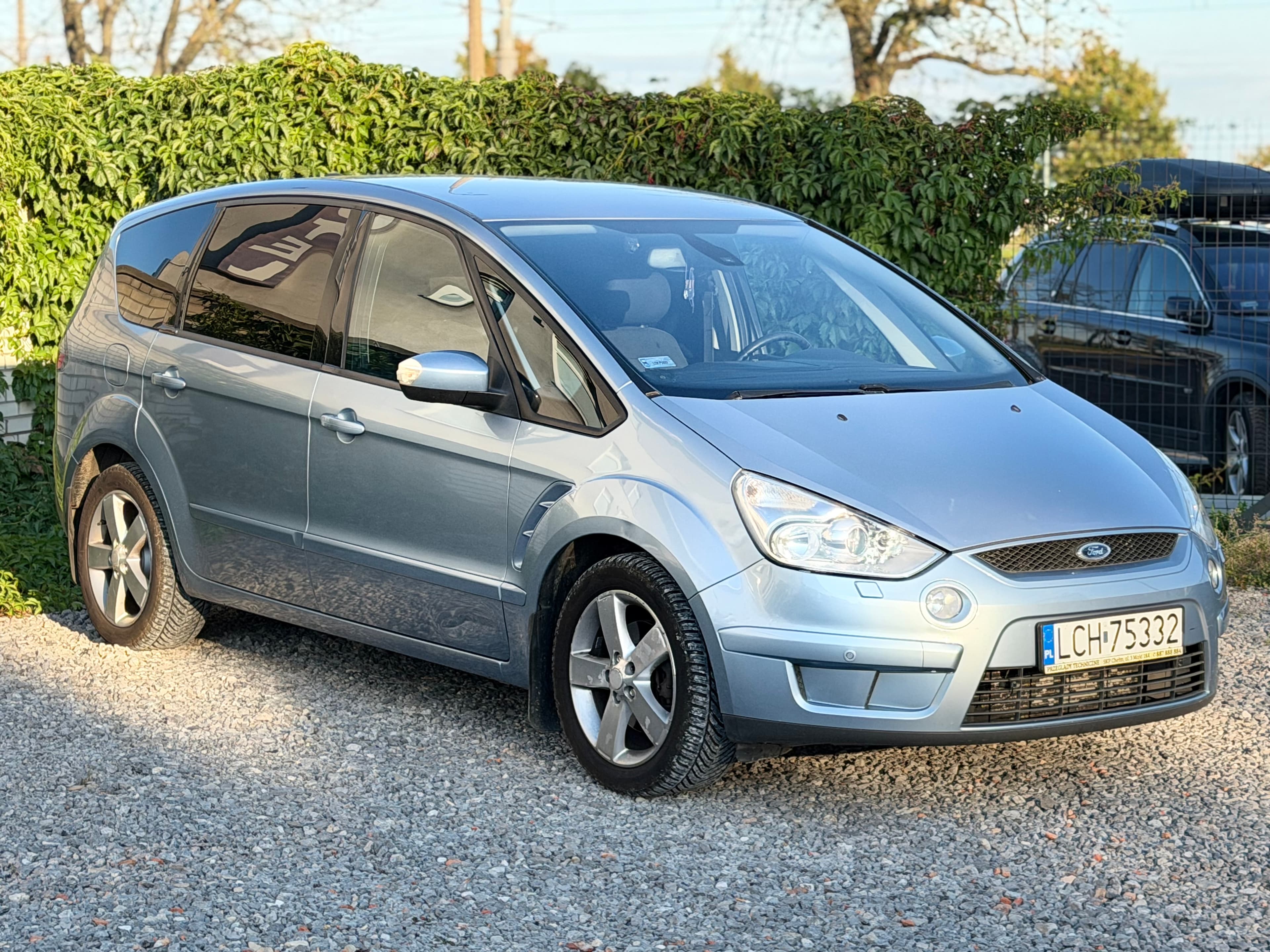FORD S-MAX — widok samochodu