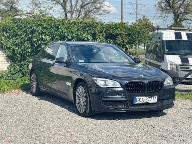 BMW 740D — widok samochodu