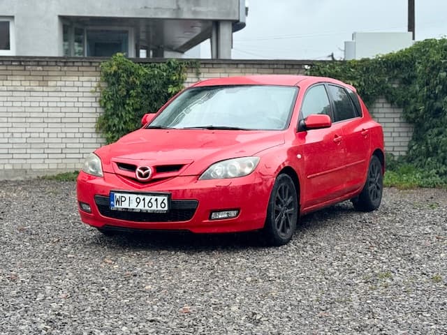 MAZDA 3 — widok samochodu