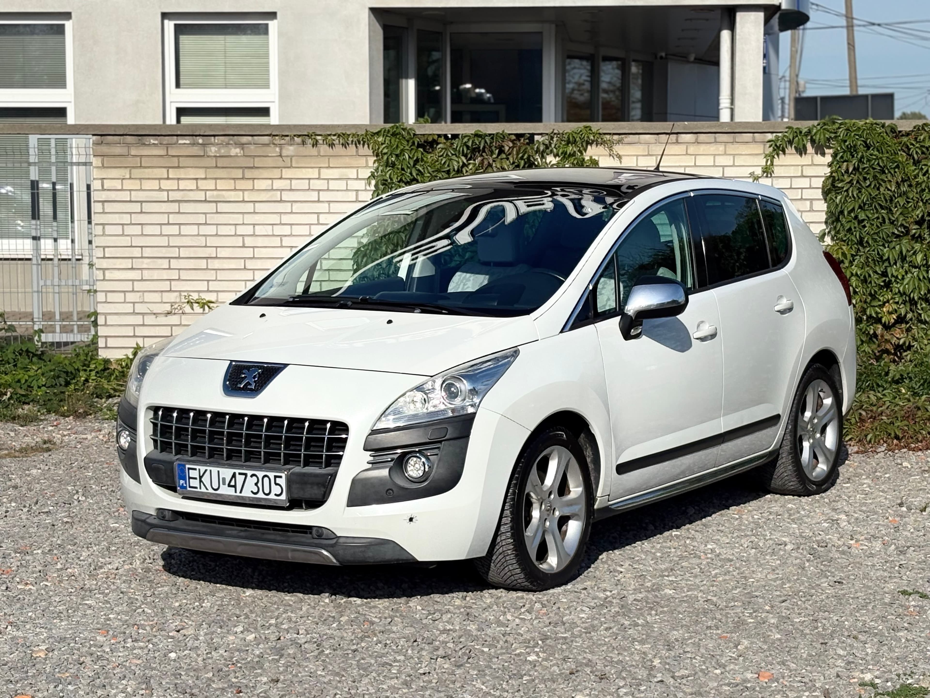 PEUGEOT 3008 — widok samochodu